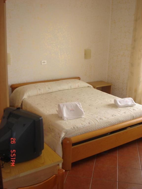 Hotel Ristorante Solari Бріатіко Номер фото